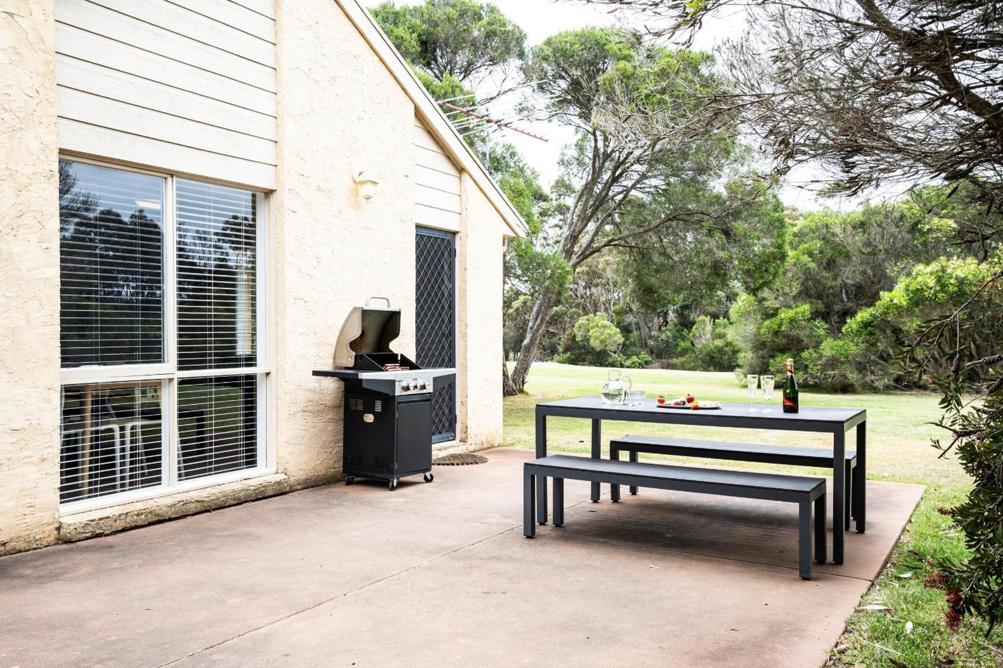 Bells Beach Cottages Bellbrae Bagian luar foto